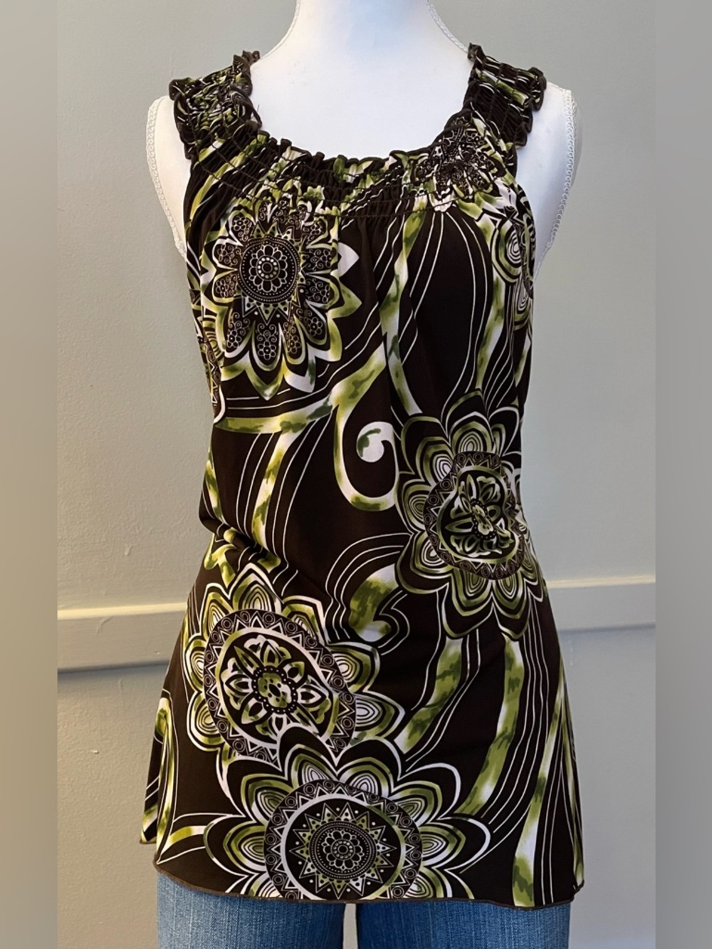 Whimsical patterned tunic length tank top (REPOSH)